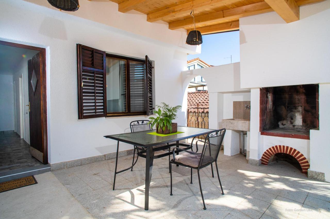 Apartman Luka Rovinj Buitenkant foto